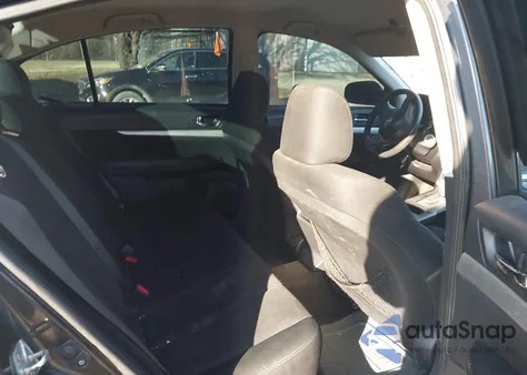 2013 Subaru Legacy 2.5I z USA, uszkodzony, nr VIN 4S3BMCA65D3009587